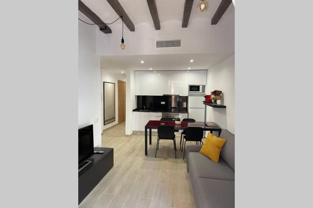 Casa Ferrers Piso 2 Piso Reformado En El Casco Antiguo De Tarragona公寓 外观 照片